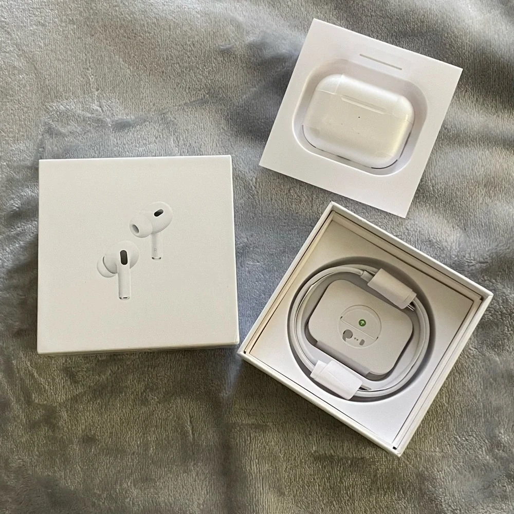 2ND GENERATION AlRPODS PRO